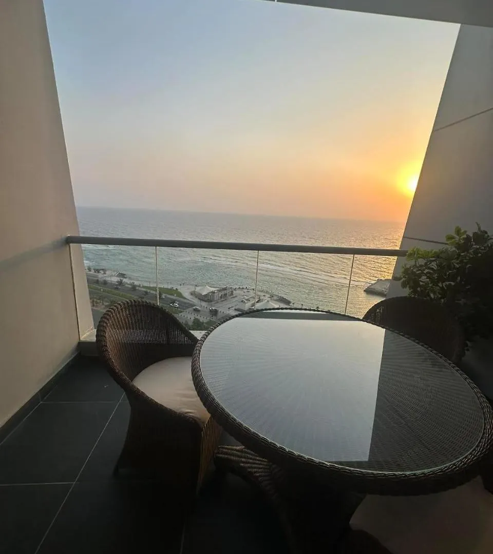 شقة جدة  في برج الجوهرة داماك Damac Al Jawharah Tower